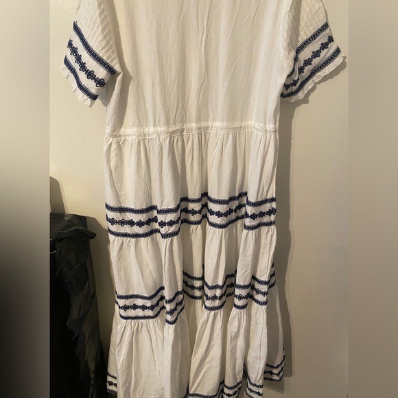 Chic White and Blue Women's Maxi Dress - Picture 11 of 15